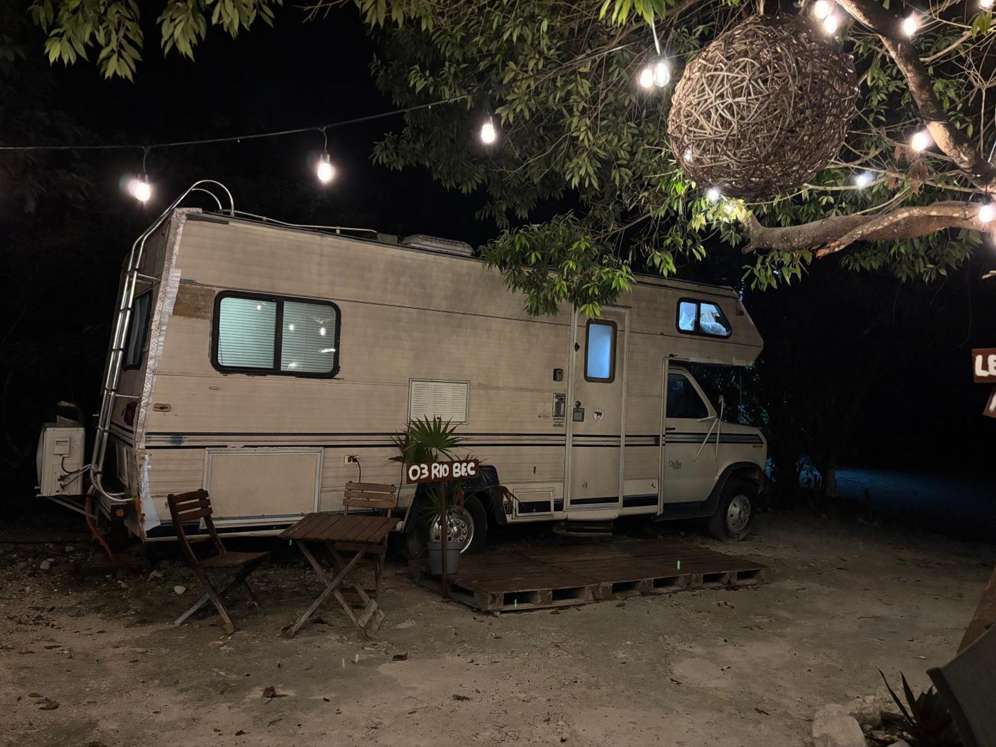 Отель Momotoh Camper Шпухиль Экстерьер фото